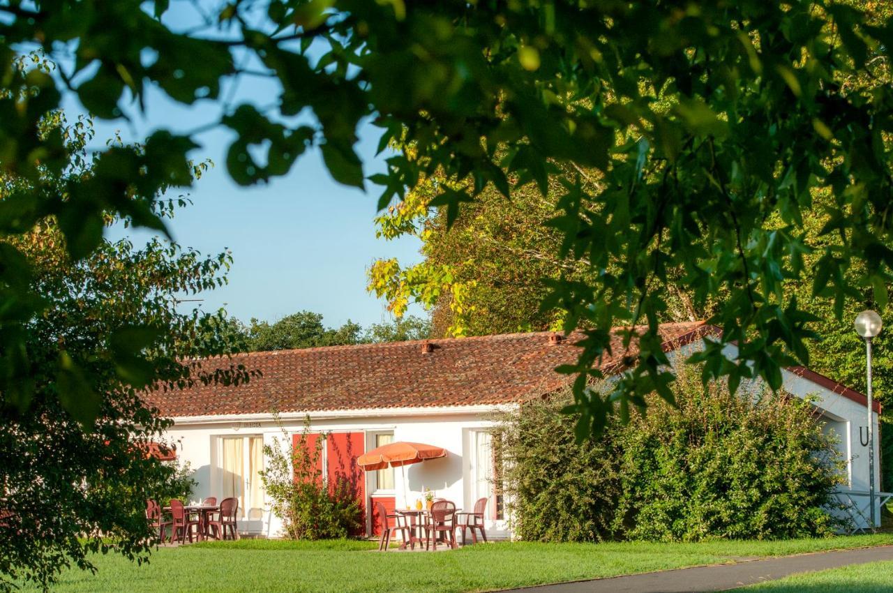 Club Decouverte Vacanciel Cambo Les Bains Hotel Zewnętrze zdjęcie